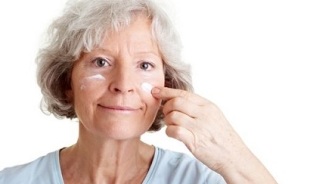 методи за подмладяване на кожата на лицето у дома